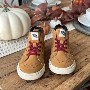 Toddler size 9 high top vans - brown/tan
